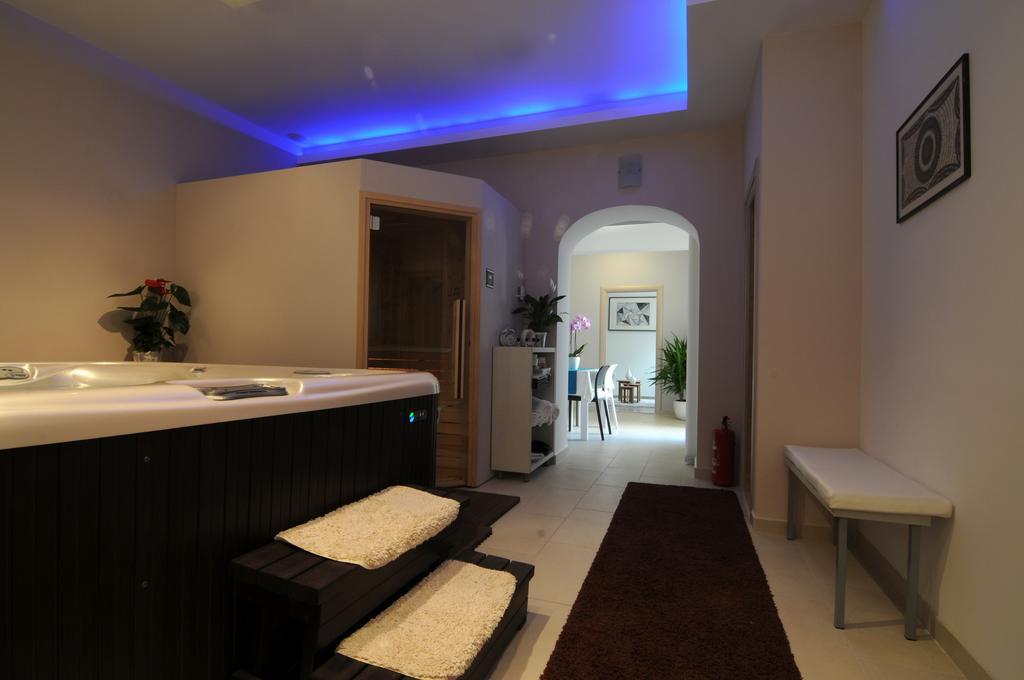 Luxury Apartment Spa "Marina" Макарська Екстер'єр фото