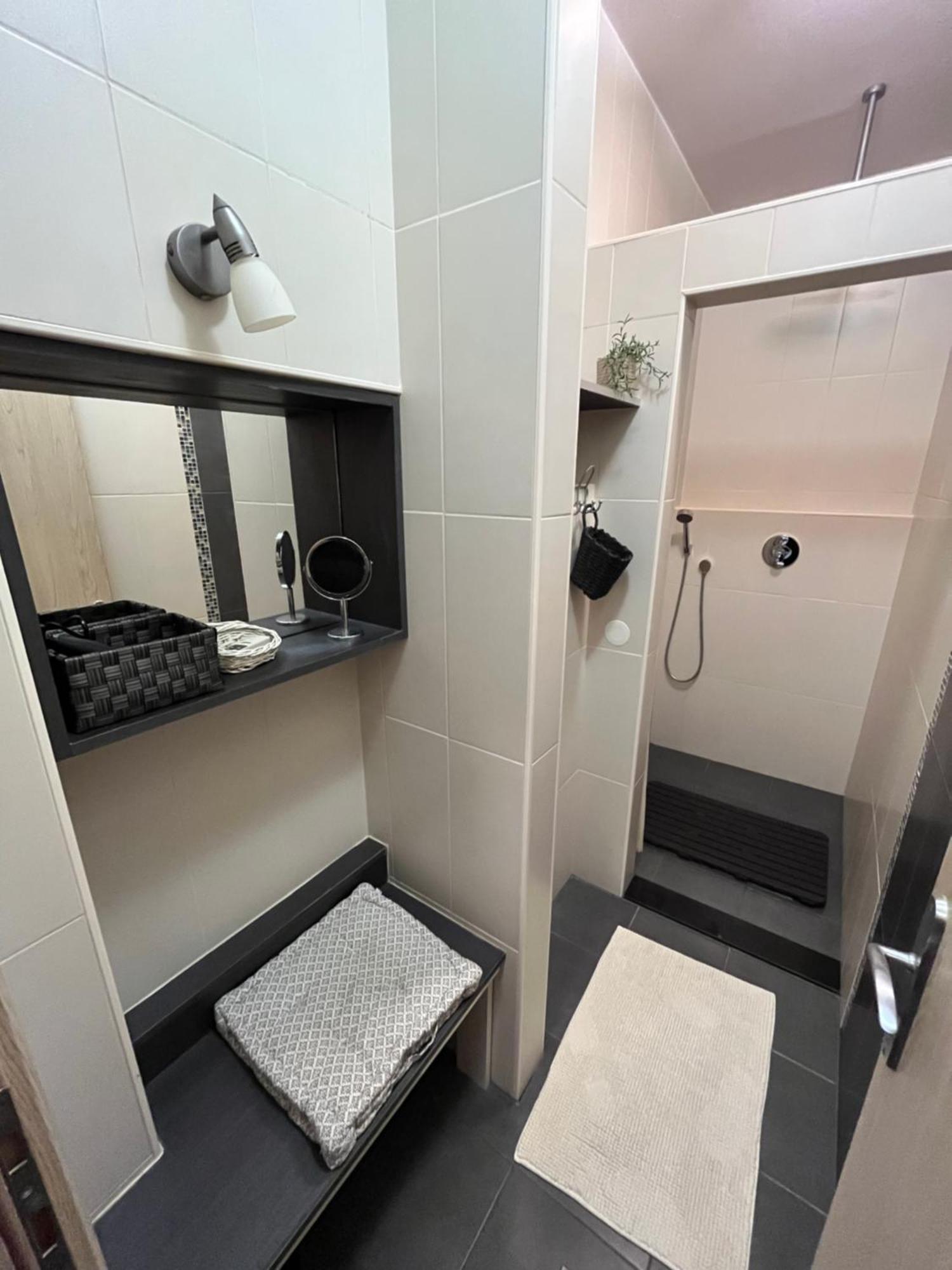 Luxury Apartment Spa "Marina" Макарська Екстер'єр фото
